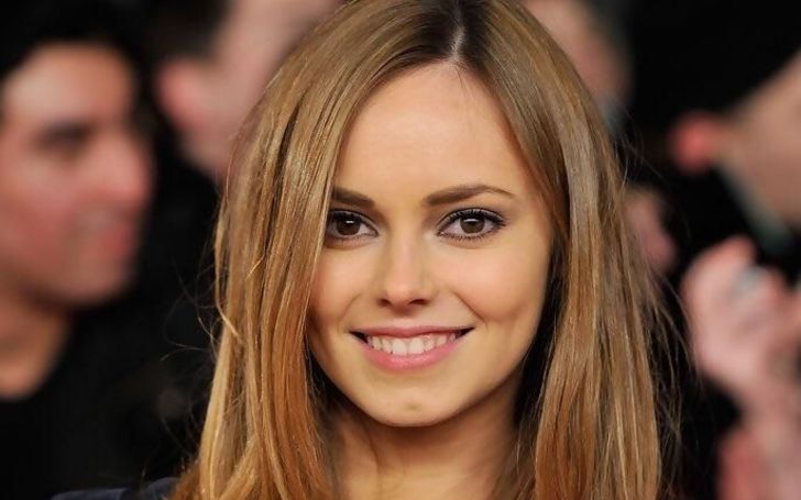 Hannah Tointon Bio, Wiki, Age, Height, Body Measurements, Net Worth, Parents, Affairs