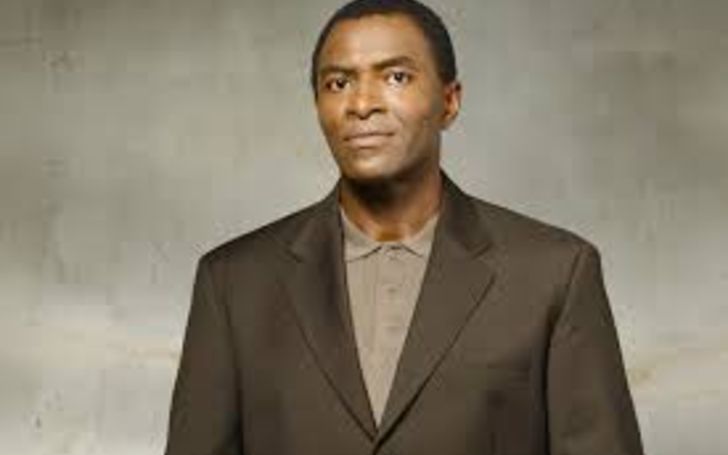 Who Is Carl Lumbly? His Biography With Facts Like Age, Wiki, Height, Net Worth, Career, Movies, Shows, Married, Wife, Children