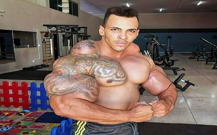Romario Dos Santos Alves Bio, Age, Height, Net Worth, Career, Married, Relationship, And Family