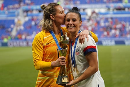 Ali Krieger and Ashlyn Harris after World Cup win in 2019