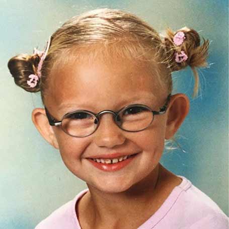 Romee Strijd when she was a child.