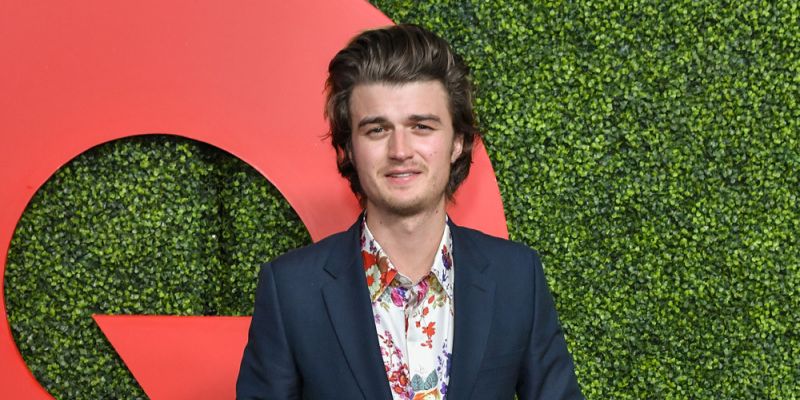 Seven Facts About Stranger Things Actor Joe Keery: Family, Girlfriend, Net Worth And More!!