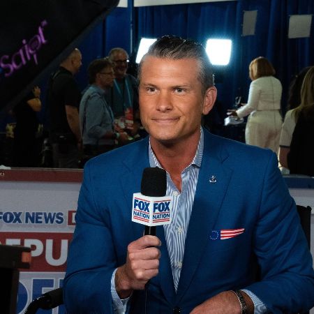 Pete Hegseth- Early Life, Net Worth & Salary, Wife, Children, Spouse ...