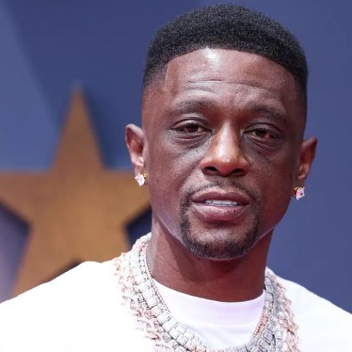  Boosie BadAzz has teamed up with different artists too.