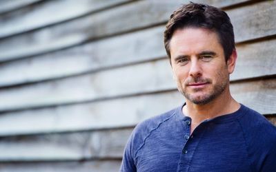 Charles Esten Age, Height, Net Worth, Career, Movies, TV Shows, Married, Wife, And Family