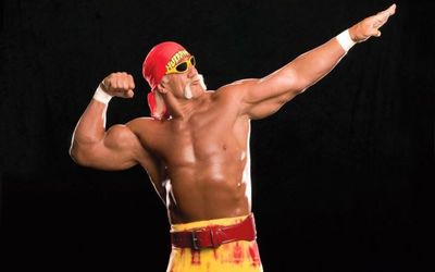 The 1980s Wrestler Star Hulk Hogan Has $25 Million Net Worth; Wife, Children, Bio